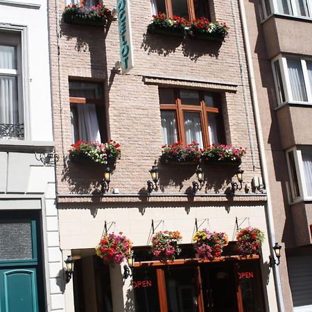 Logies Ocelot Hotel Oostende Bagian luar foto