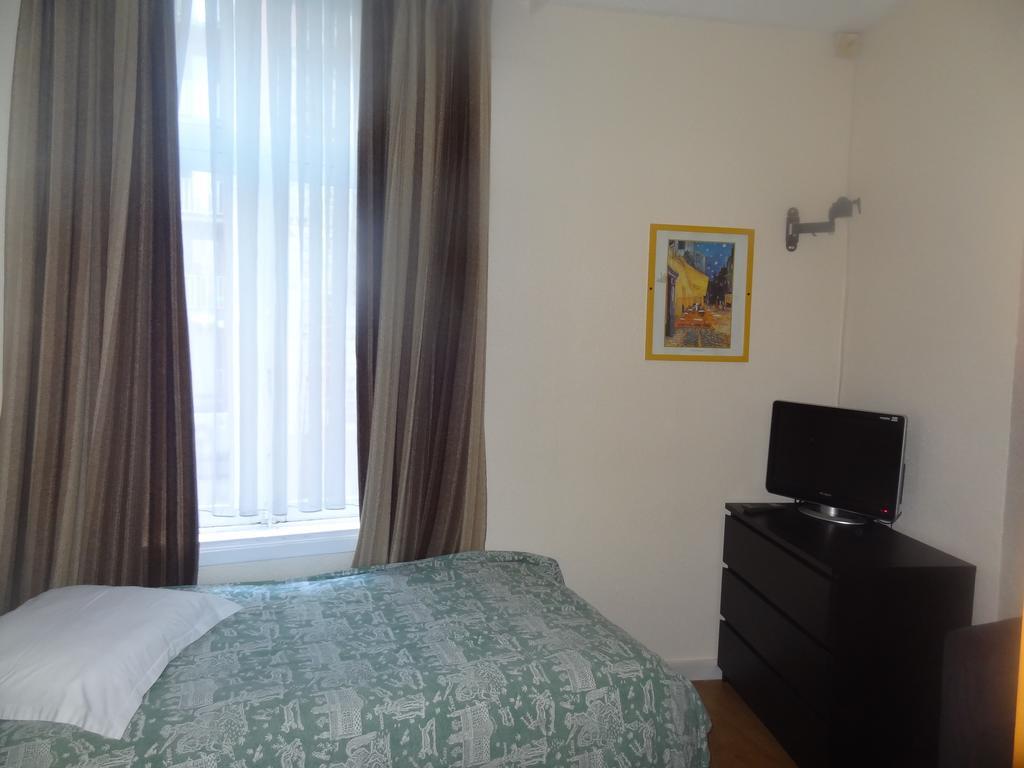 Logies Ocelot Hotel Oostende Bagian luar foto