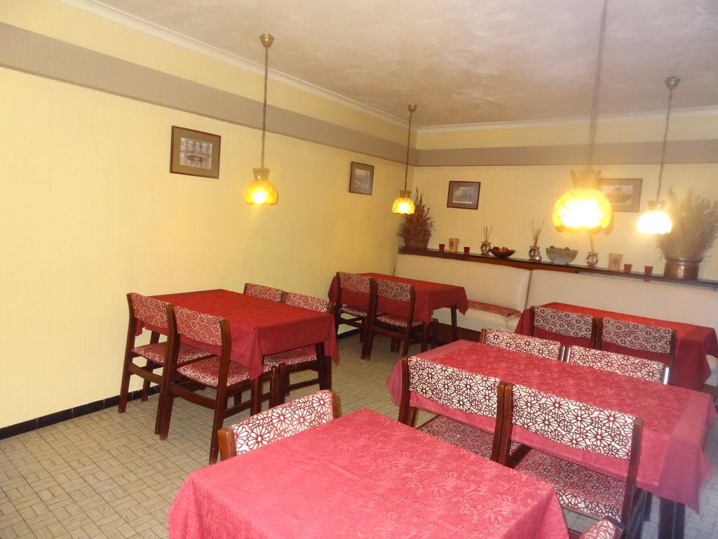 Logies Ocelot Hotel Oostende Bagian luar foto