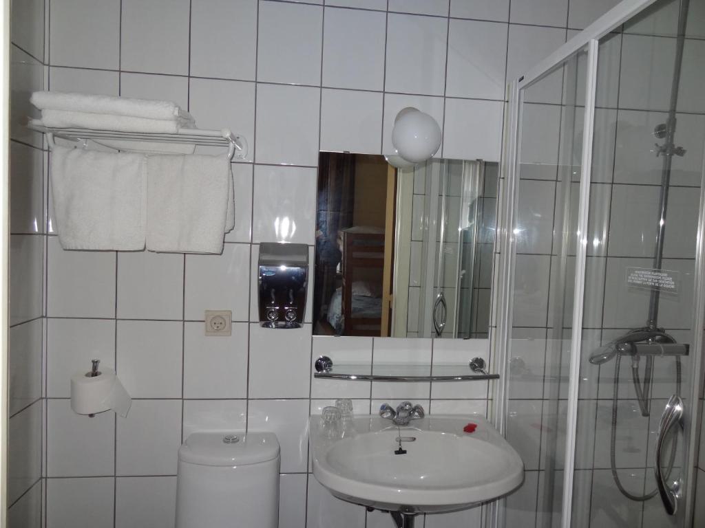 Logies Ocelot Hotel Oostende Ruang foto